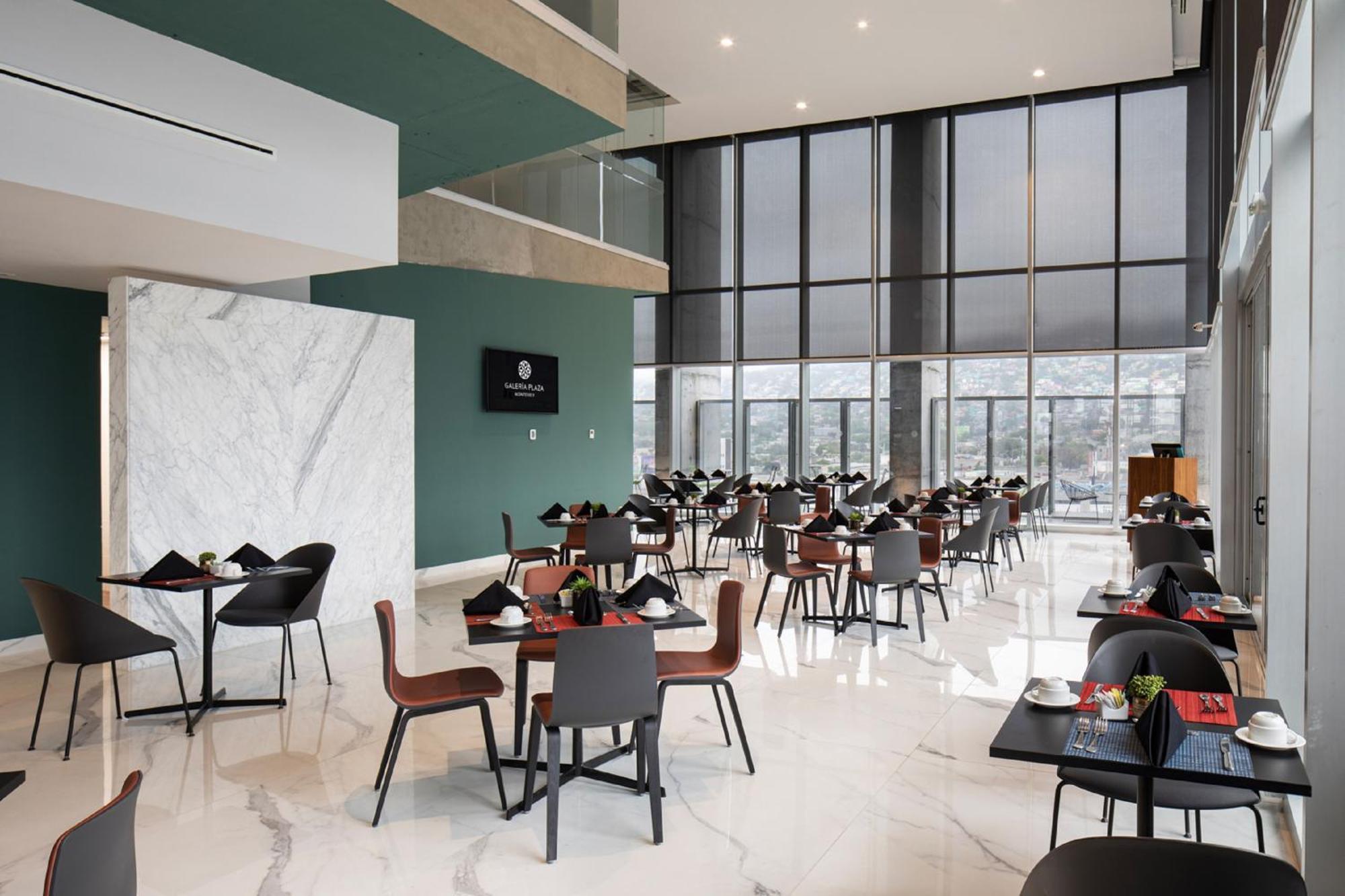 Galeria Plaza Monterrey Hotel Luaran gambar The restaurant